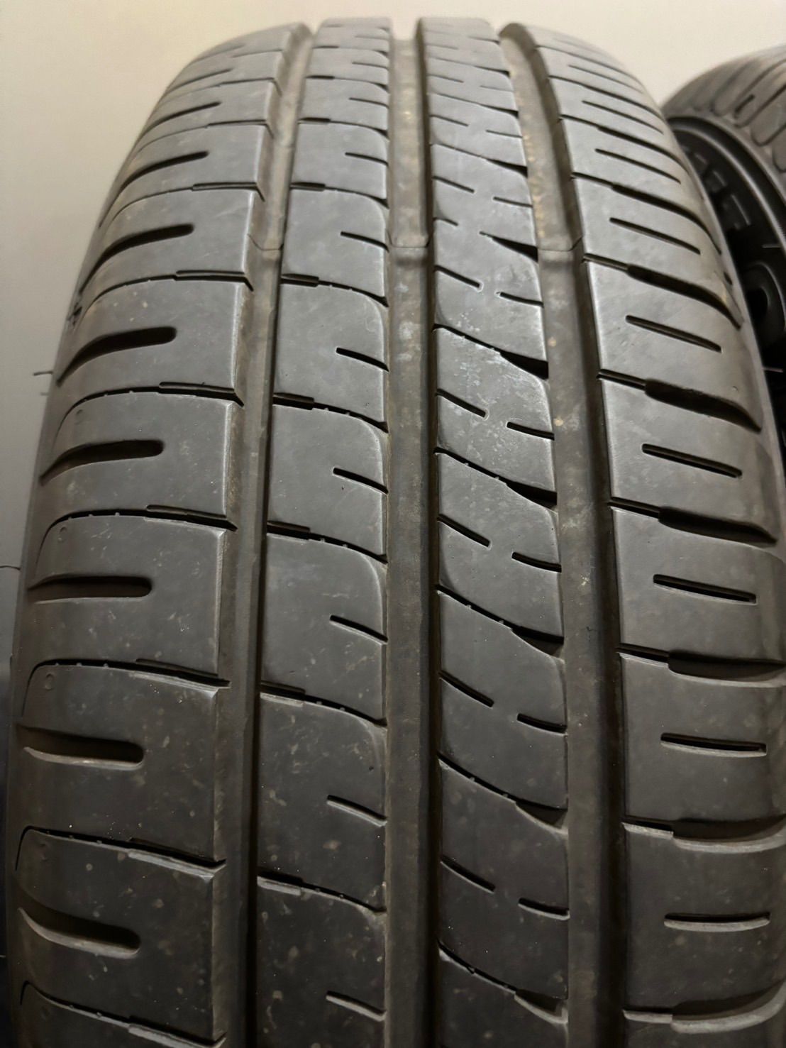 ☆195/65R15 DUNLOP/ENASAVE EC204 24年製 夏タイヤ サマータイヤ 4本