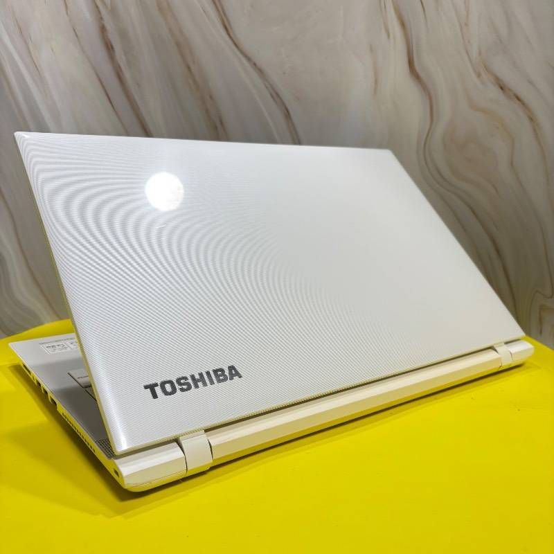 第6世代 dynabook Core i5 Windows11 SSD256GB メモリ8GB Office付 Web