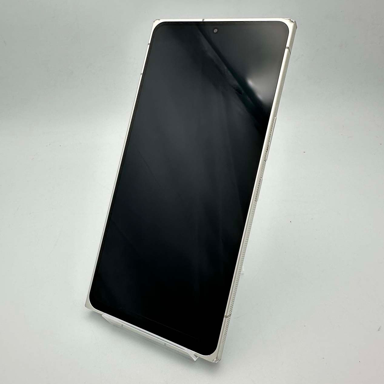 Leitz Phone2 LP-02 512GB ホワイト 中古Cランク 1年保証 - メルカリ