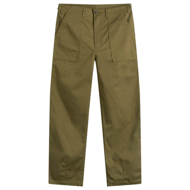 ユニバーサルワークス メンズ ボトムス カジュアルパンツ Universal Works Twill Fatigue Pant Light Olive オリーブ