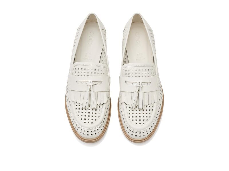 エコー レディース シューズ スリッポン・ローファー ECCO Dress Classic 15 Perforated Tasseloafers White ホワイト