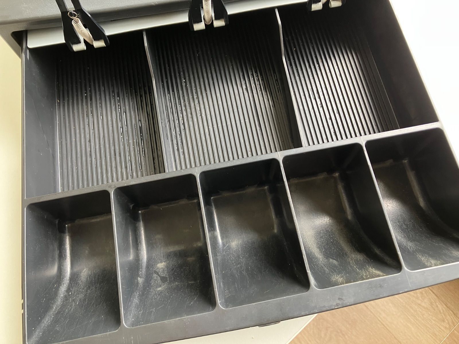 ジャンク品】SHARP レジスター XE-A125 - メルカリ