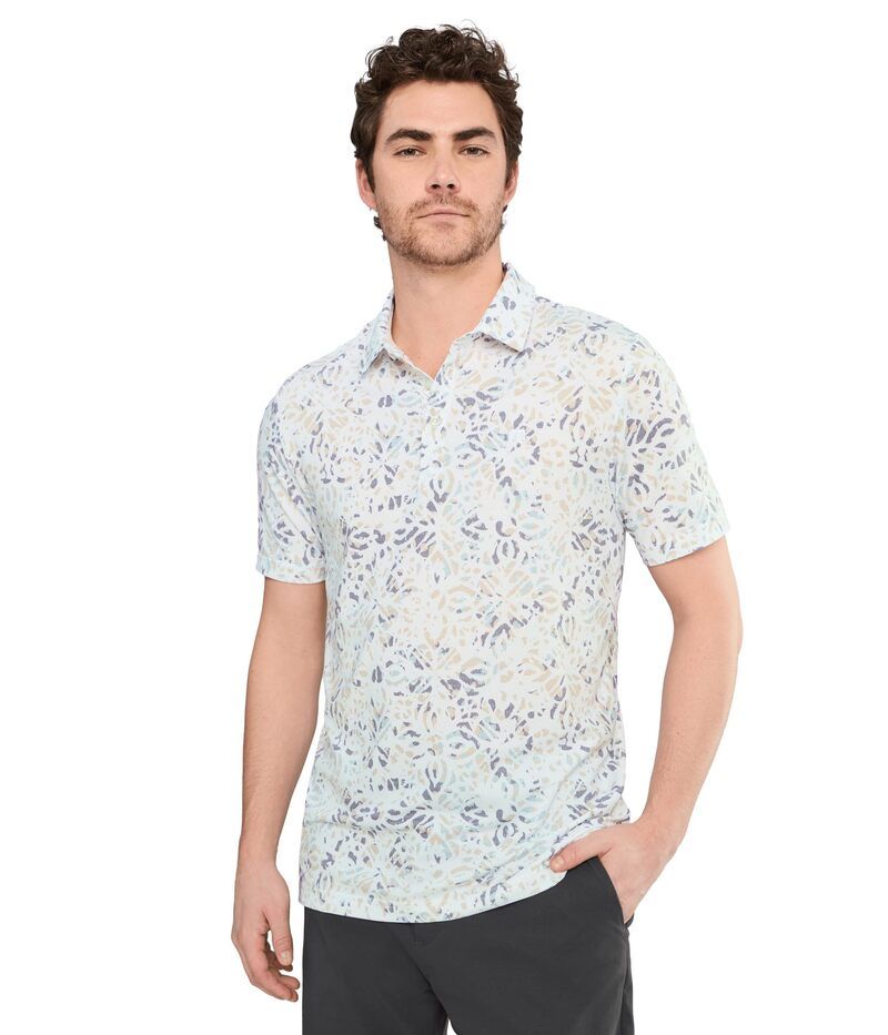 トラビスマヒュー メンズ トップス シャツ TravisMathew Featherweight Chill White ホワイト