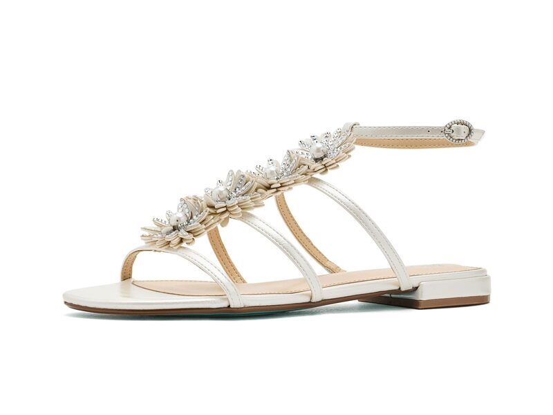 ブルーバイベトシージョンソン レディース シューズ サンダル Blue by Betsey Johnson Joyce Ivory アイボリー