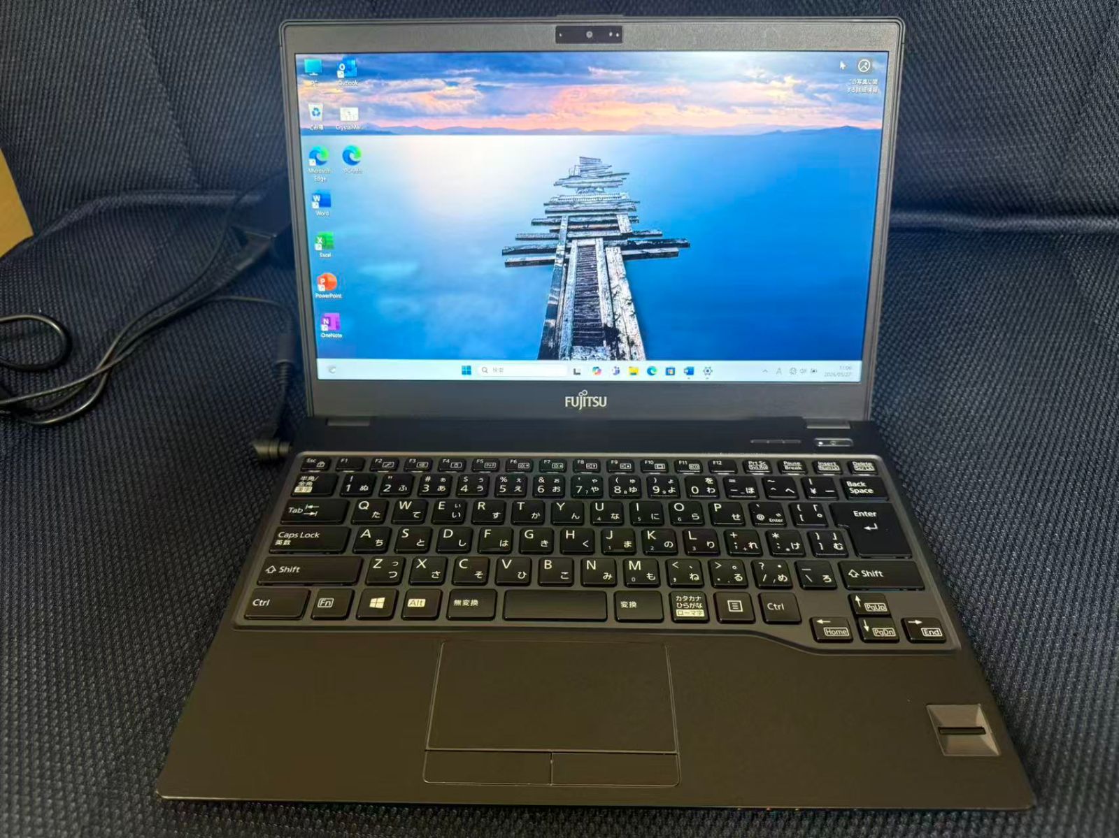 富士通 Core i5-8350U/13.3型/メモリ12GB/SDD 1TB/windows11/Office中古美品/送料無料/激安