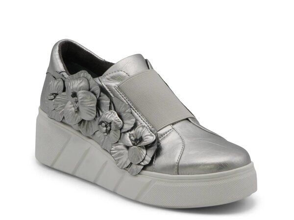 チャールズ・デイビッド レディース シューズ スリッポン・ローファー スニーカー Charles David Rachelle Wedge SlipOn Sneaker Silver Metallic シルバー