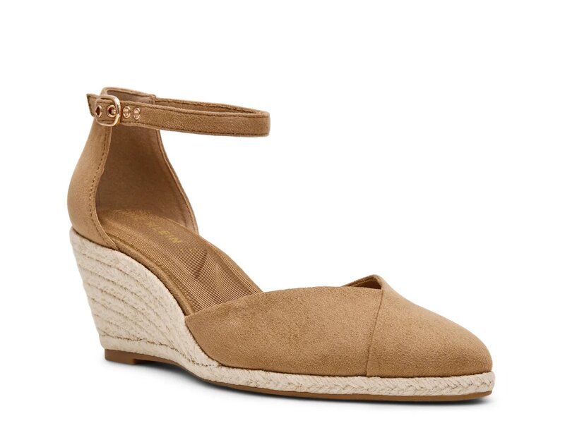 アンクライン レディース シューズ サンダル Anne Klein Wilmott Espadrille Wedge Sandal Sand Brown ブラウン
