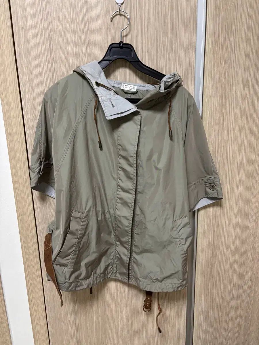 BRUNELLO CUCINELLI WHO フード ジャケット ベージュ