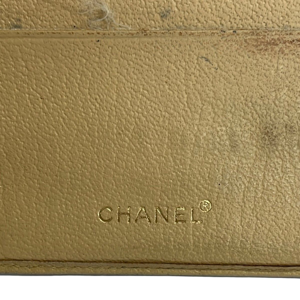 CHANEL(シャネル) 2つ折り財布 - ベージュ レザー - メルカリ