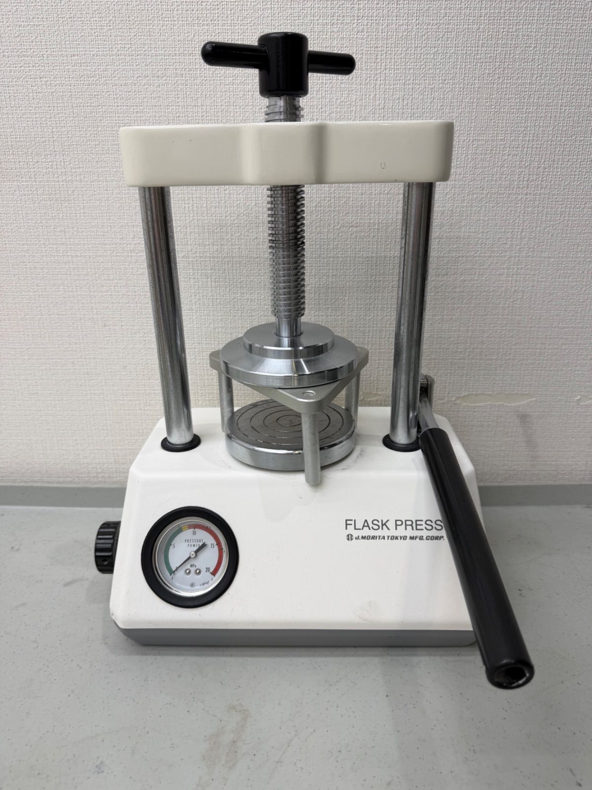◆モリタ 歯科技工用 油圧フラスコプレス（FP7）USED 中古 ◆ 21,300円