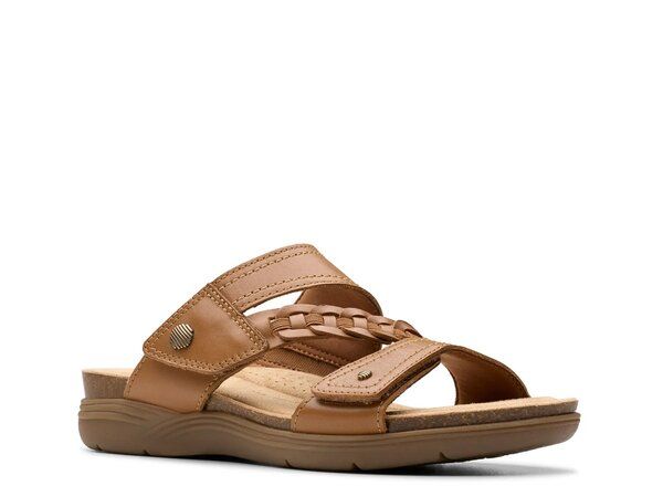 クラークス レディース シューズ サンダル Clarks April Raelyn Sandal Cognac