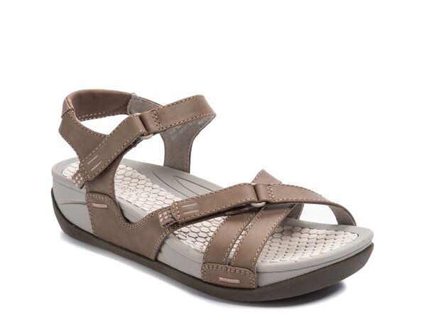 ベアトラップス レディース シューズ サンダル Baretraps Danny Sandal Taupe トープ