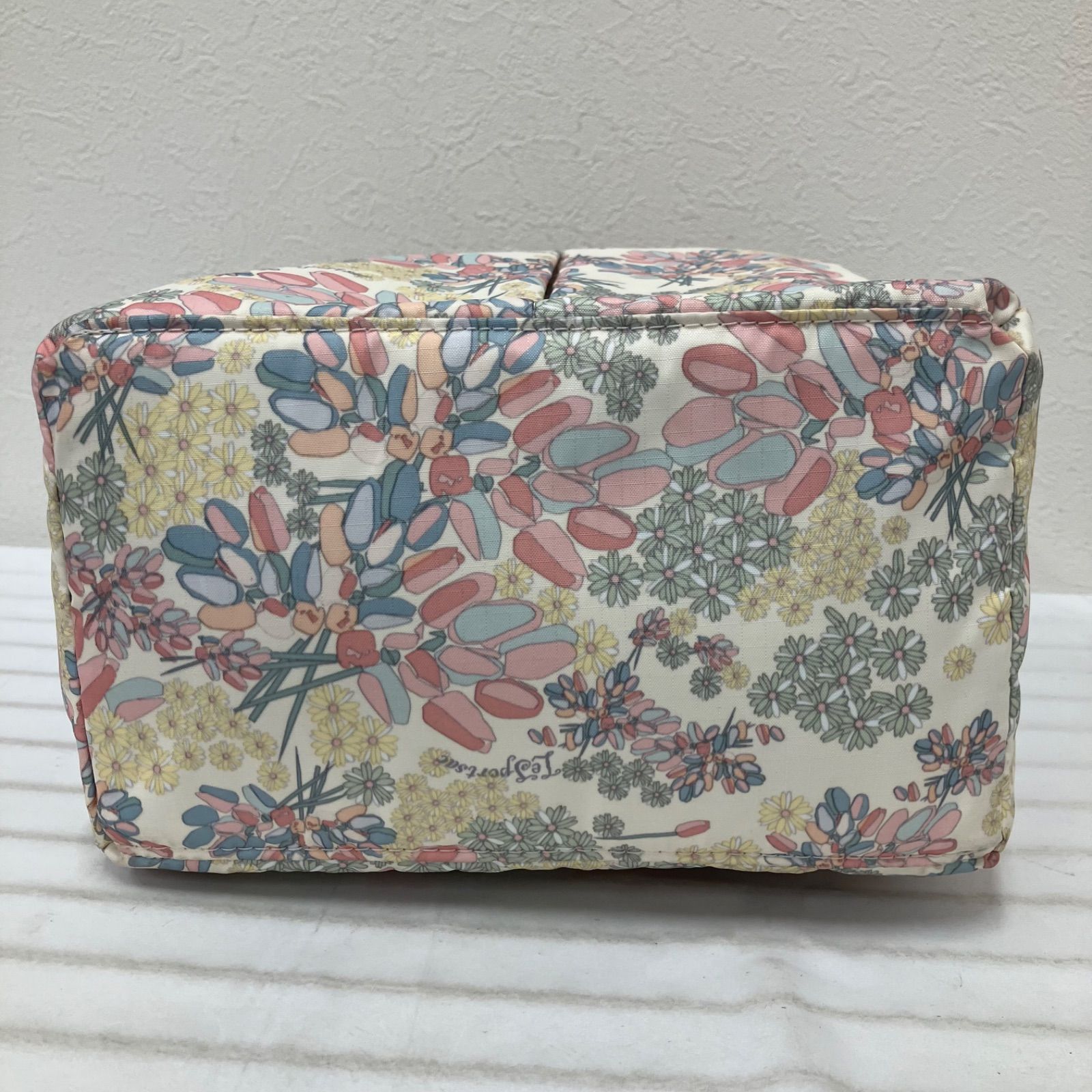 3828 LeSportsac レスポートサック トートバッグ スモールエブリガール 