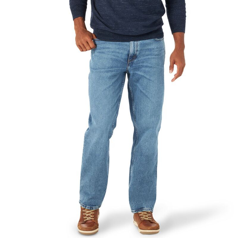 リー メンズ ボトムス デニムパンツ ジーンズ Mens Lee Legendary RelaxedFit StraightLeg Jeans True Blue ブルー
