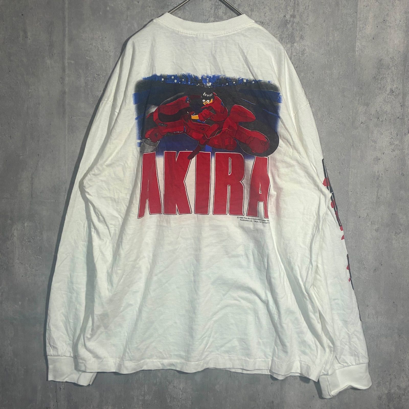 アキラ AKIRA 古着 Tシャツ 長袖 白 ホワイト ロンT ロングスリーブ