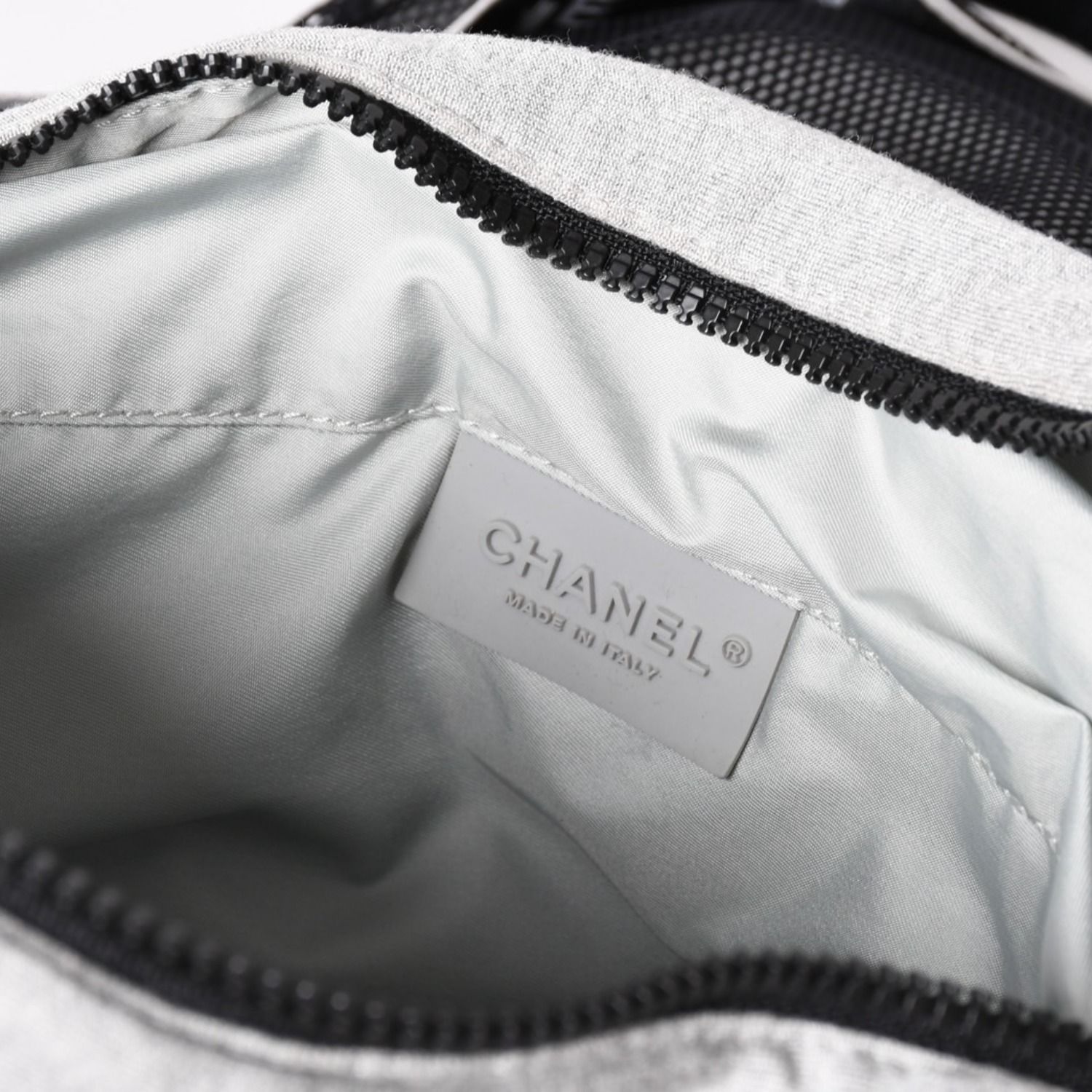 CHANEL シャネル スポーツライン ショルダーバッグ A28543 10番台 ココ