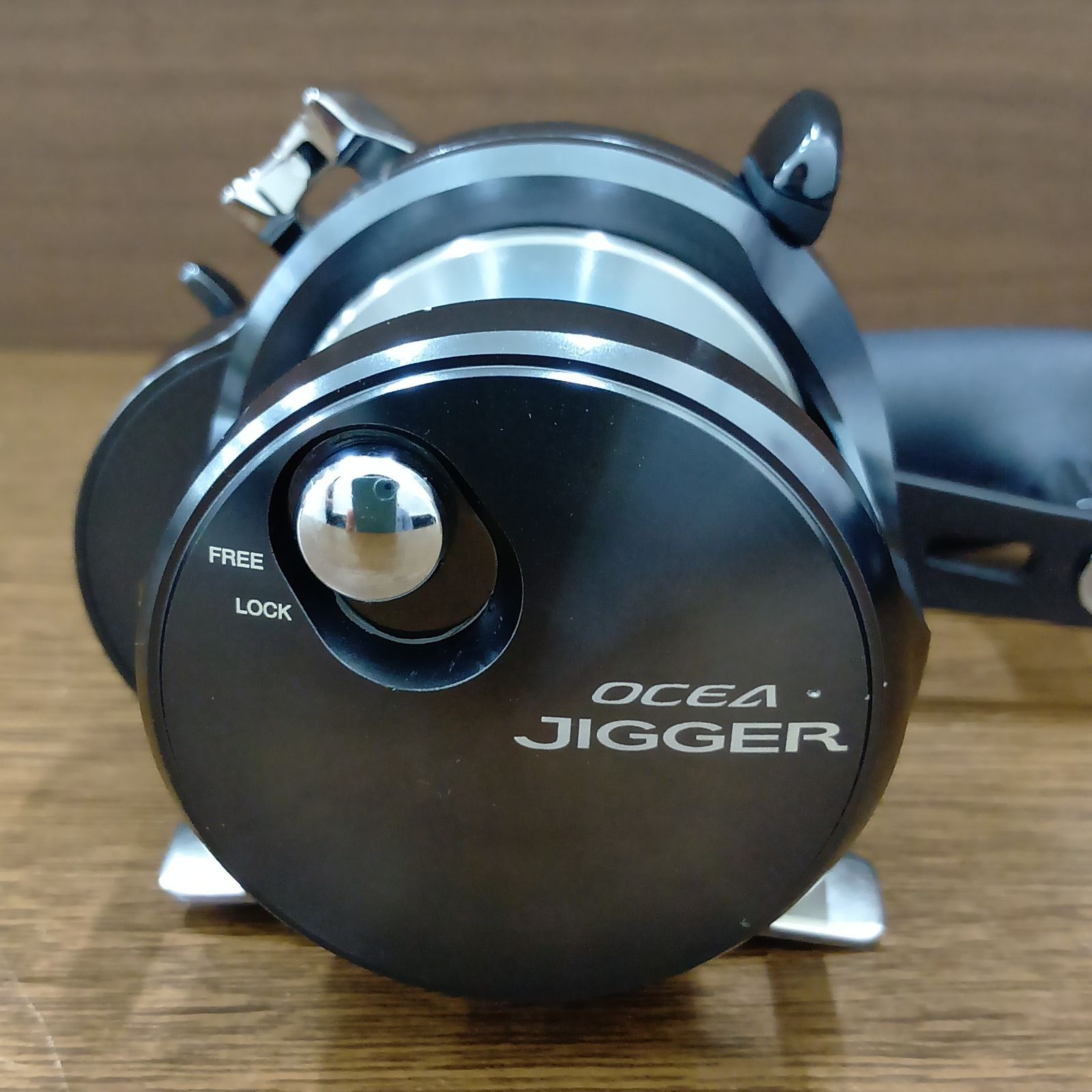 シマノ(SHIMANO) 19 オシアジガー F カスタム 1500HG ベイトリール