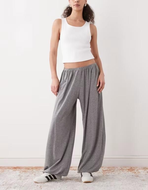 ウィークデイ レディース ボトムス カジュアルパンツ バルーンフィット Weekday balloon fit pants in heather Gray melange グレー