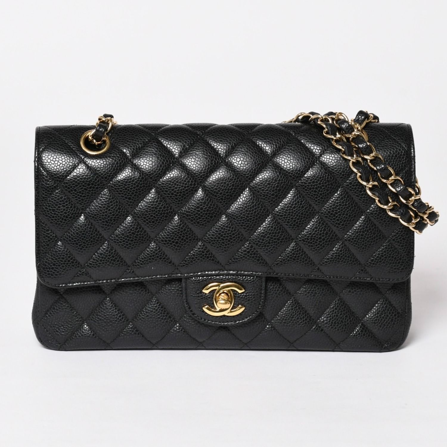 極美品 CHANEL シャネル マトラッセ25 Wフラップ Wチェーンショルダーバッグ 19番台 キャビアスキン ゴールド金具 中古 4a003072