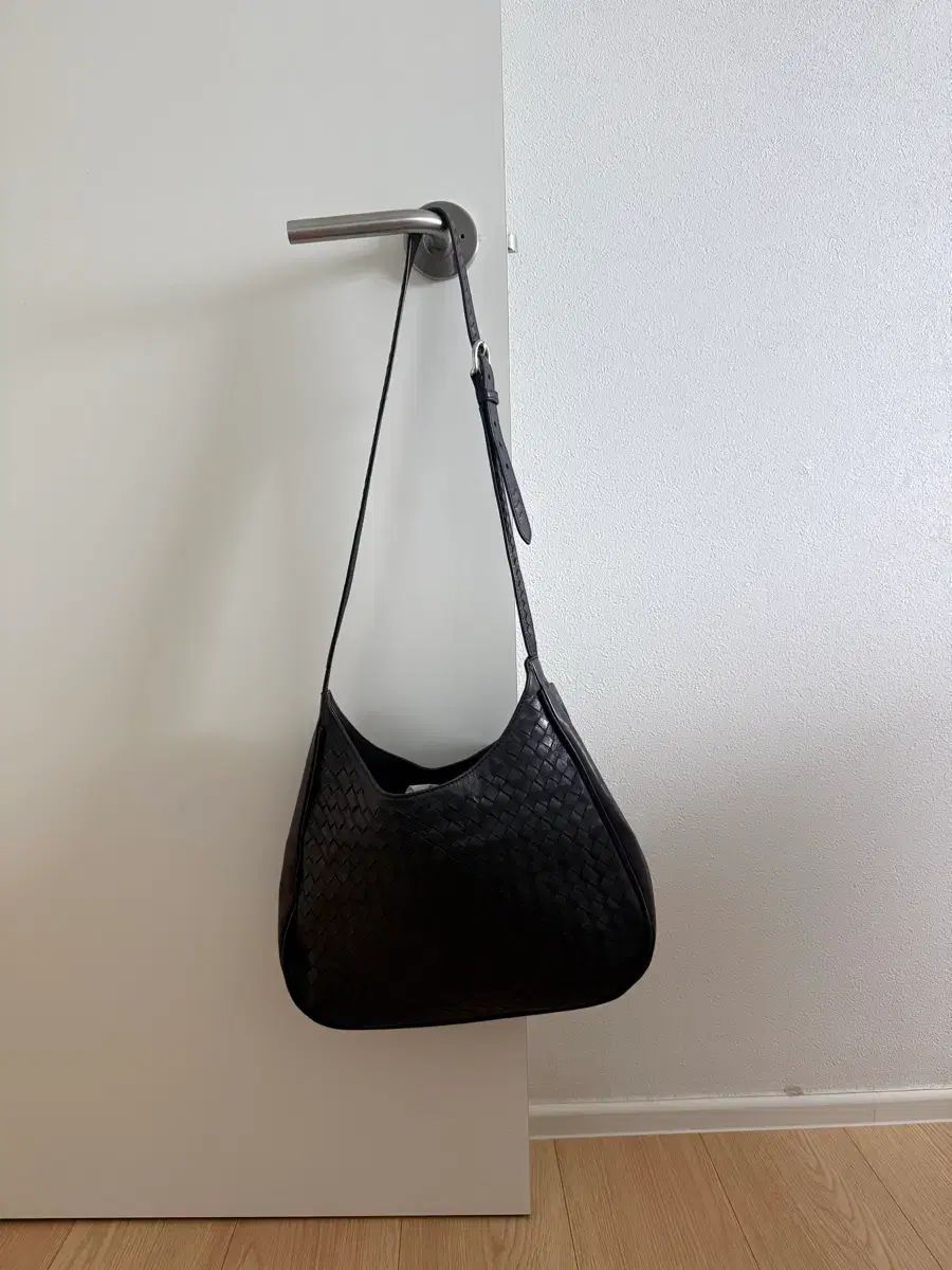 Dragon Diffusion ドラゴンディフュージョン HOBO BAG ブラック