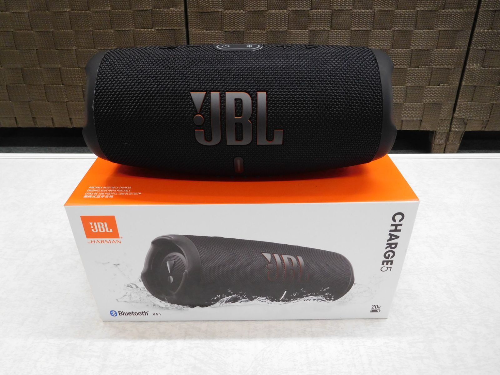 オーディオ機器 JBL CHARGE 5 ポータブルBluetoothスピーカー ブラック