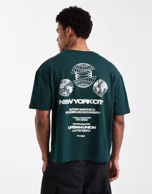 エイソス メンズ トップス Tシャツ グラフィック ASOS DESIGN boxy oversized Tshirt with New York graphic in dark Scarab グリーン