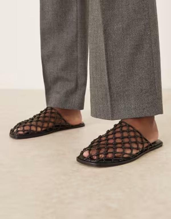 エイソス レディース シューズ サンダル ASOS DESIGN Mercy woven flat mules Black ブラック