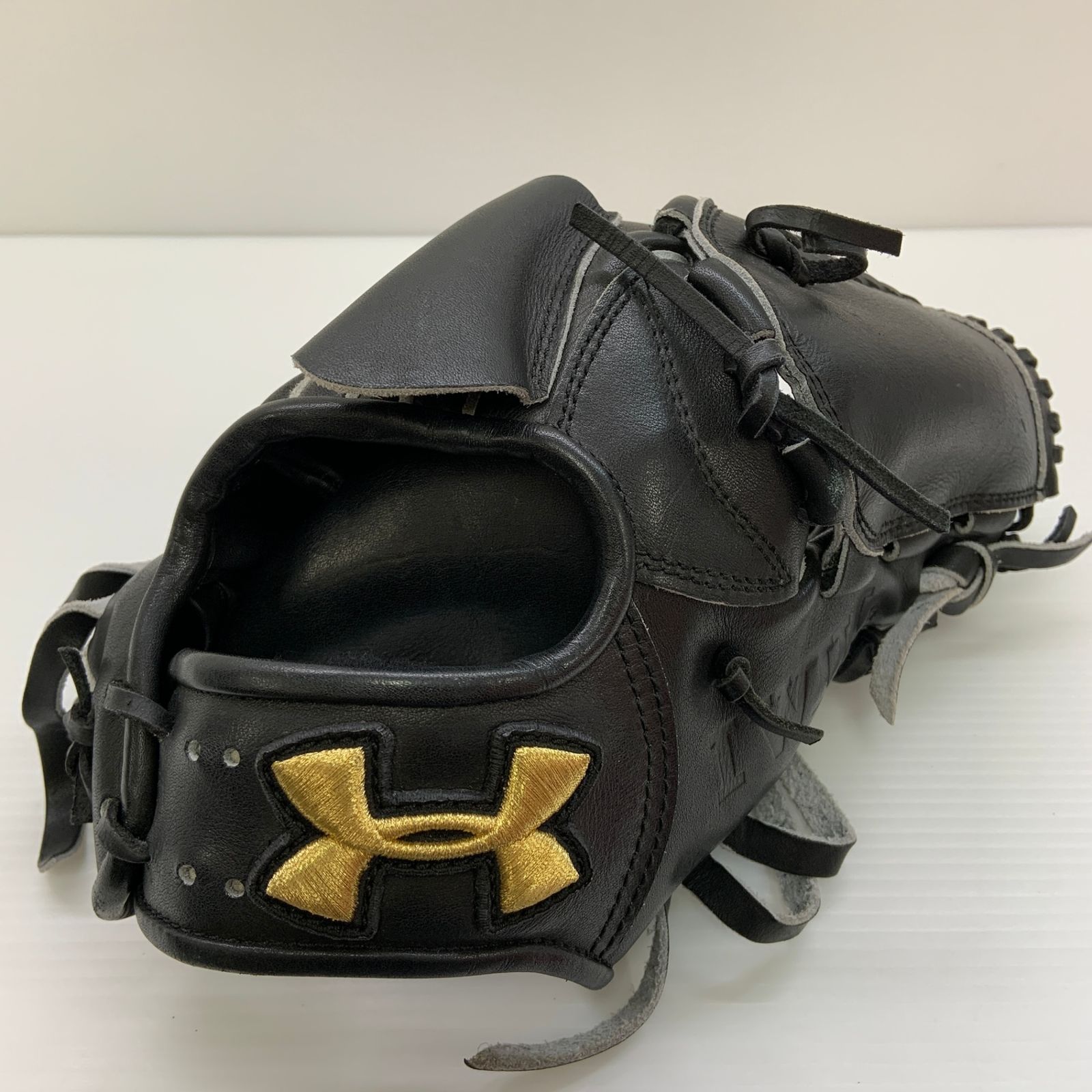 アンダーアーマー Under Armour UA QBB0077 硬式 大人 一般 投手用