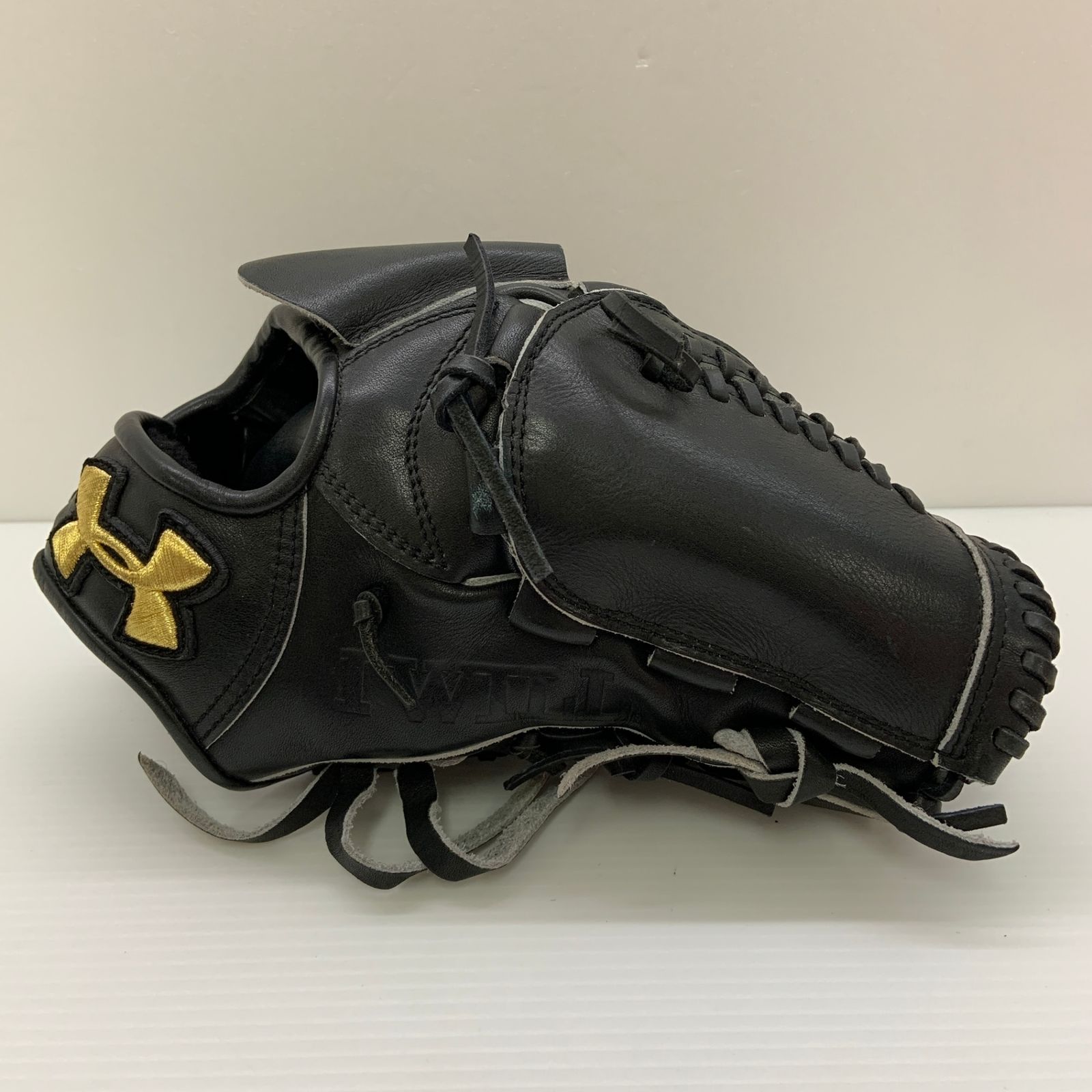アンダーアーマー Under Armour UA QBB0077 硬式 大人 一般 投手用