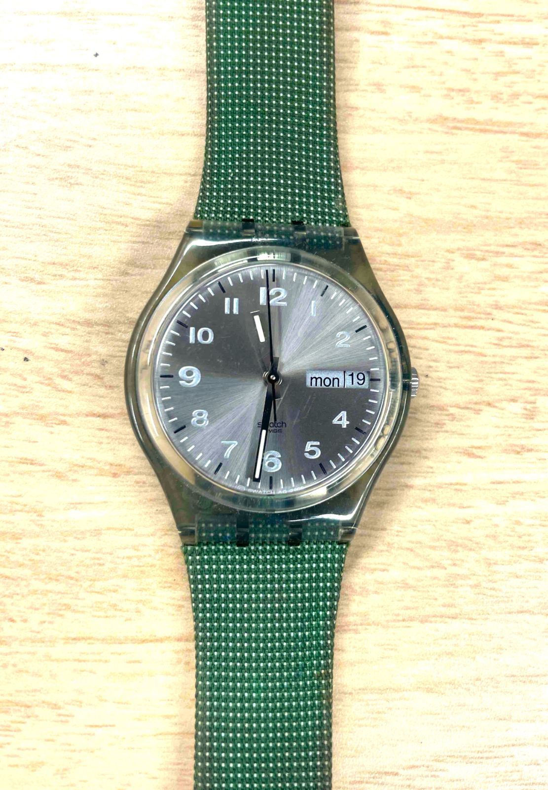 動作未確認】Swatch PIUME DI GALLINA（GG709） - メルカリ