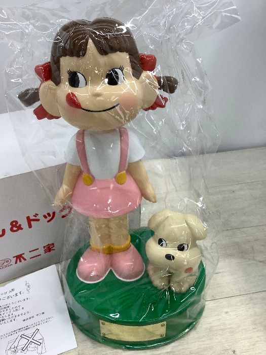 T5 非売品 不二家 ペコちゃん＆ドッグ スペシャルエディション 人形