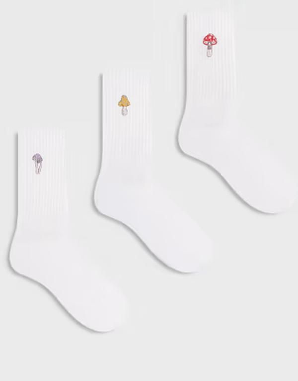 エイソス メンズ アンダーウェア 靴下 ASOS DESIGN 3pack socks with mushroom embroidery WHITE ホワイト