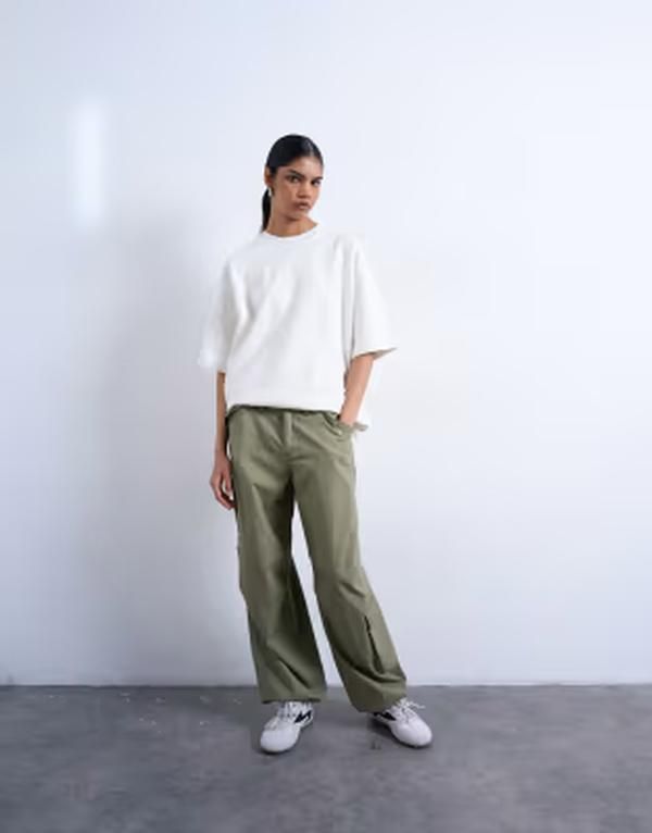 トップショップ レディース ボトムス カジュアルパンツ カーゴパンツ Topshop ripstop cargo pants with drawcord hem Khaki カーキ