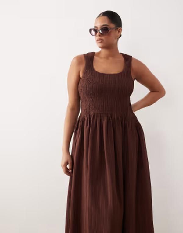 エイソス レディース トップス ワンピース マキシ ASOS Curve ASOS DESIGN Curve crinkle square neck maxi sundress with shirred waist in chocolate チョコレート