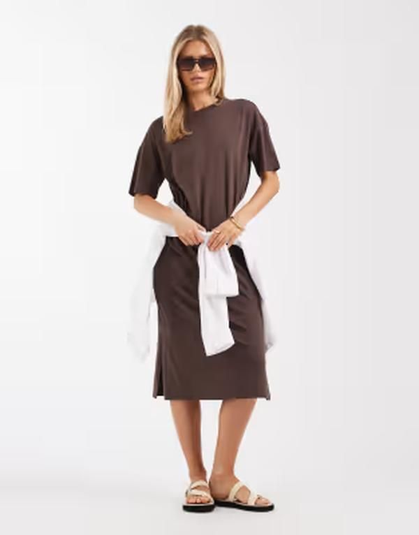 ヴェロモーダ レディース トップス ワンピース Tシャツ Vero Moda oversized Tshirt dress in chocolate martini チョコレート