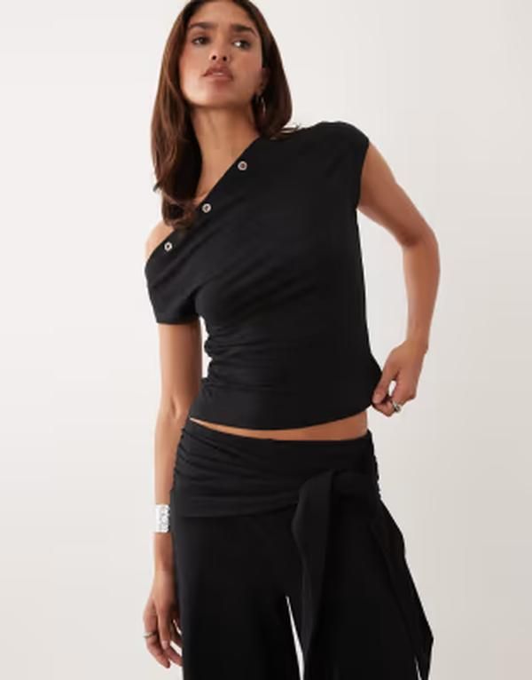 エイソス レディース トップス Tシャツ ASOS DESIGN polyamide grommet detailing off the shoulder top part of a set Black ブラック