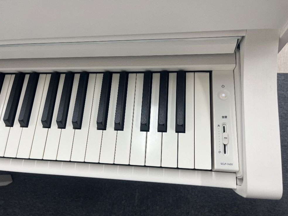 ☆85559【電子ピアノ】YAMAHA SCLP7450WH 22年製 - メルカリ