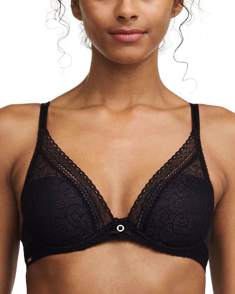 シャントル レディース アンダーウェア ブラジャー レース Chantelle Festivite Lace Plunge Contour Bra Black ブラック