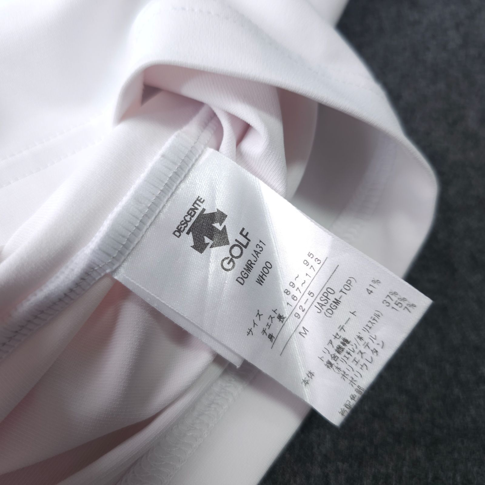 👌値下げ交渉受付中】美品 DESCENTE GOLF 近年モデル 半袖 ゴルフ