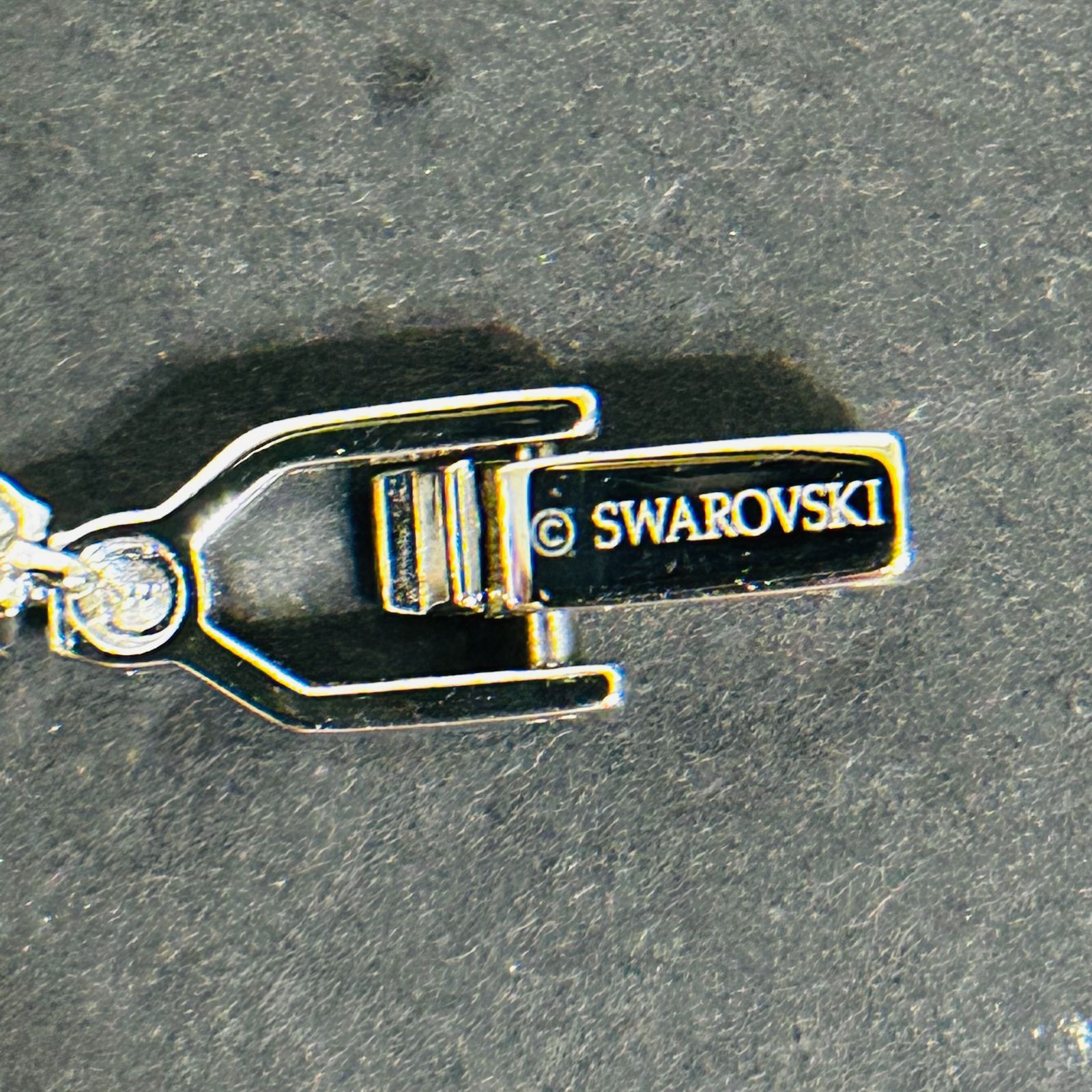 NC3628 スワロフスキー Swarovski テニスブレス ブレスレット 約3mm×17cm アジャスター付き 検i NC3628 スワロフスキー Swarovski テニスブレス ブレスレット 約3mm×17cm アジャスター付き 検i