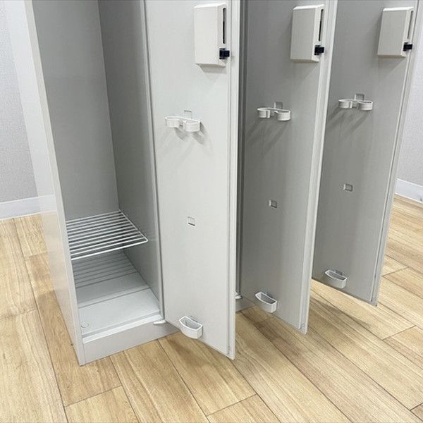 3人用ロッカー 更衣ロッカー スチールロッカー KZ-II型 オカムラ 