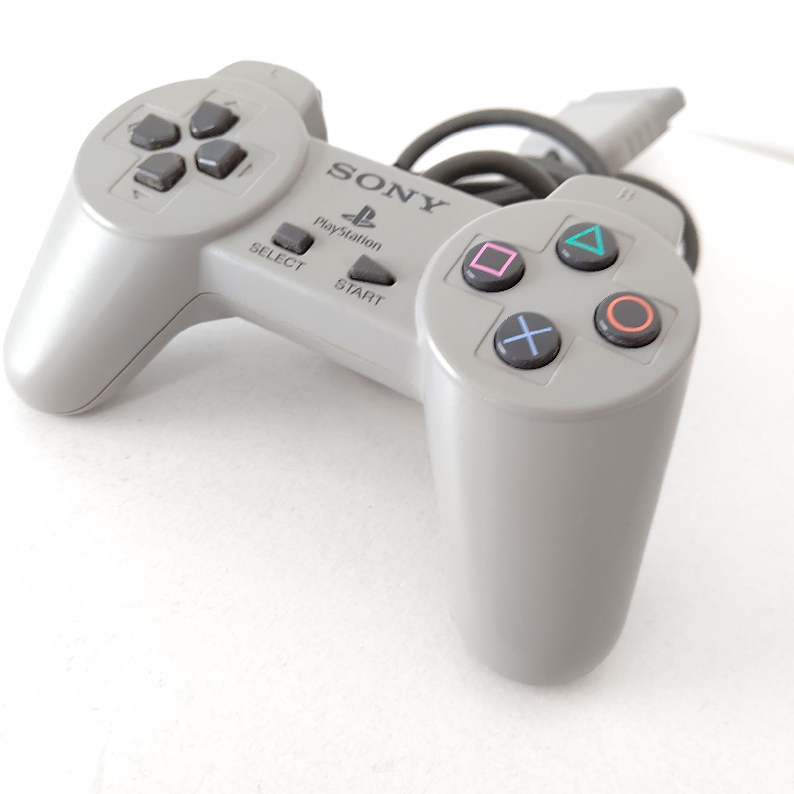 美品 初代 プレイステーション SCPH-7000 ゲーム機 箱セット ソニー 美品 初代 プレイステーション SCPH-7000 ゲーム機 箱セット ソニー