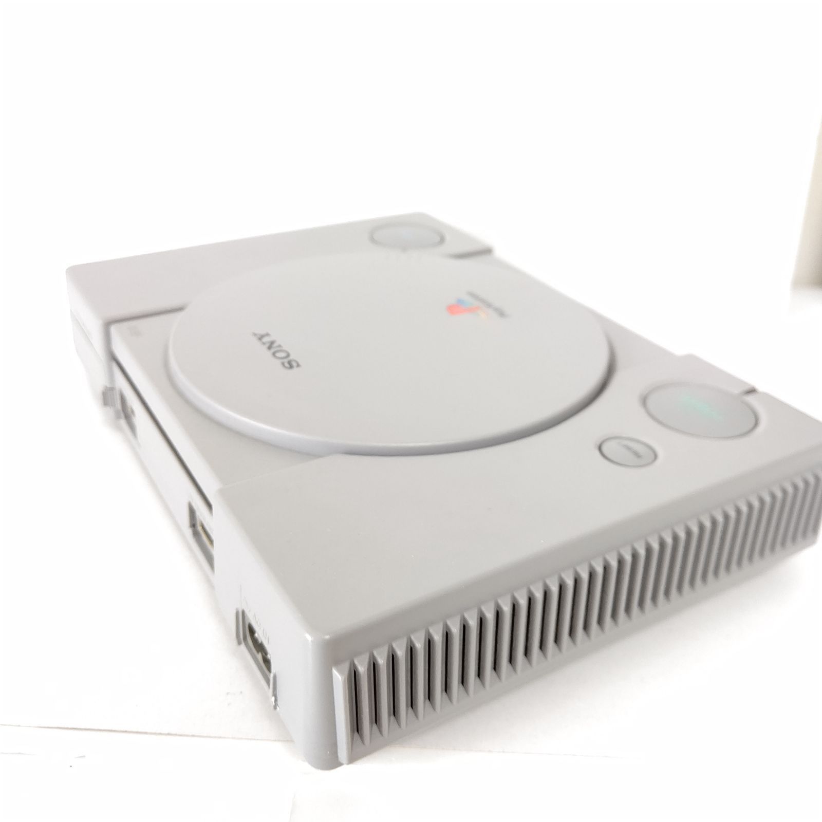 美品 初代 プレイステーション SCPH-7000 ゲーム機 箱セット ソニー 美品 初代 プレイステーション SCPH-7000 ゲーム機 箱セット ソニー