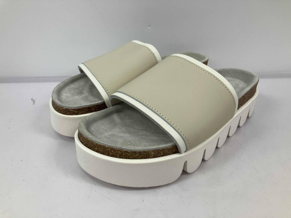 Hender Scheme エンダースキーマ caterpillar キャタピラー QN-RS-CAT シャワーサンダル ホワイト ブランドサイズ4