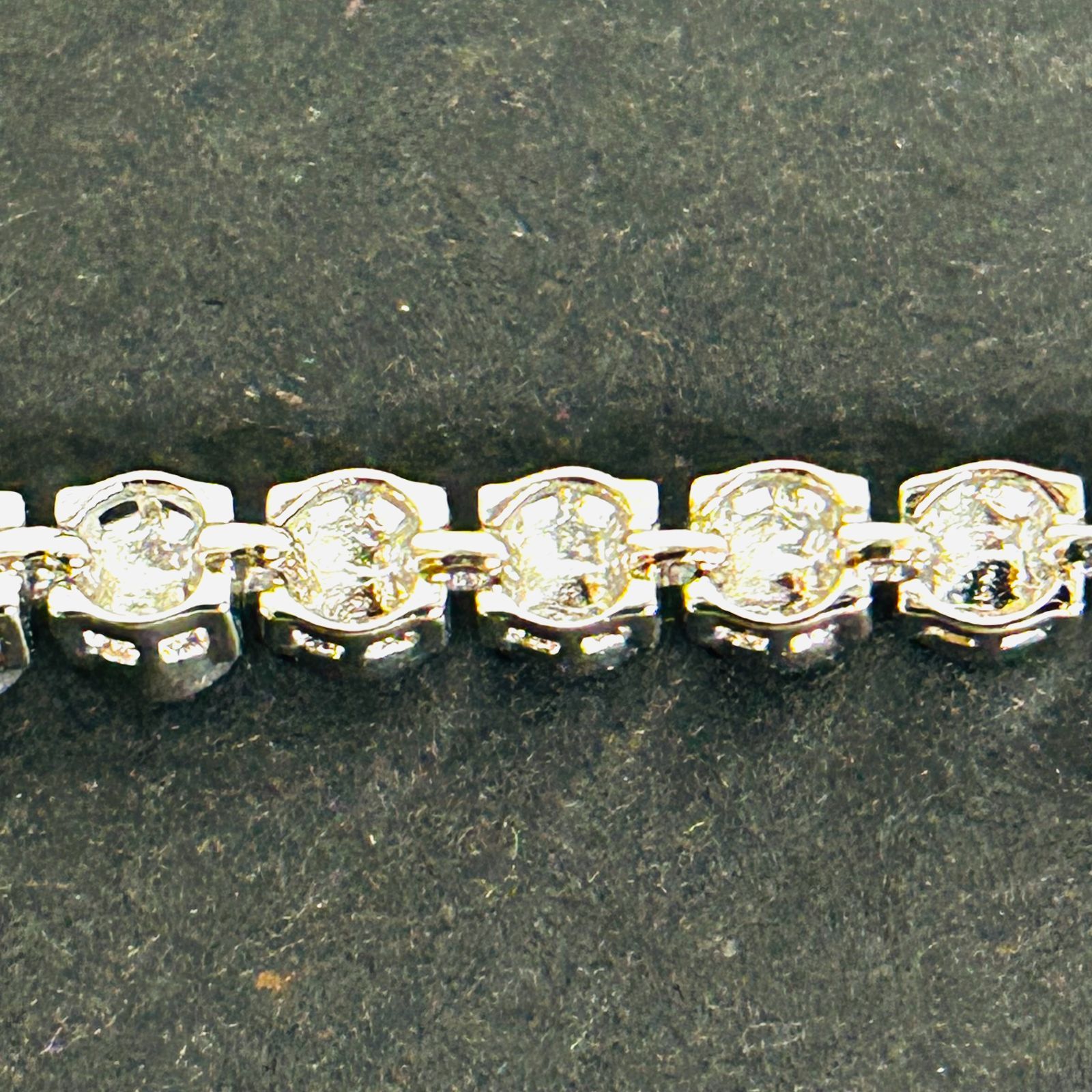 NC3628 スワロフスキー Swarovski テニスブレス ブレスレット 約3mm×17cm アジャスター付き 検i NC3628 スワロフスキー Swarovski テニスブレス ブレスレット 約3mm×17cm アジャスター付き 検i