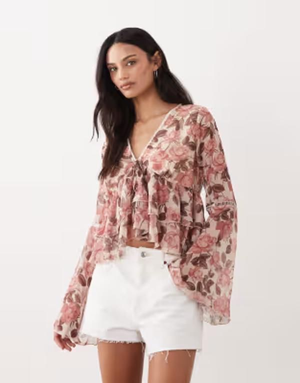 ミスセルフフリッジ レディース トップス シャツ フラワー柄 プリント フリル ブラウス フラワー Misselfridge flared sleeves ruffle blouse in floral print Floral Print