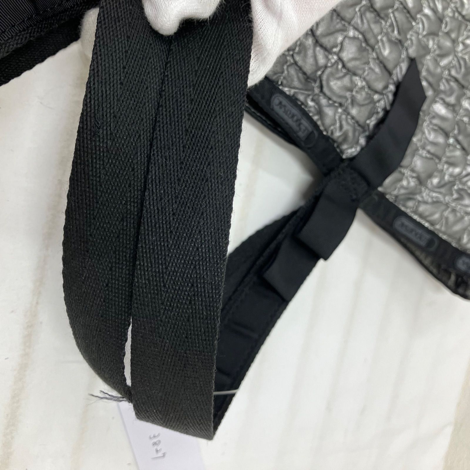 3827 LeSportsac レスポートサック トートバッグ エッセンシャル メタリック シルバー系 ナイロン 軽量 マチ拡張 レディース 3827 LeSportsac レスポートサック トートバッグ エッセンシャル メタリック シルバー系 ナイロン 軽量 マチ拡張 レディース