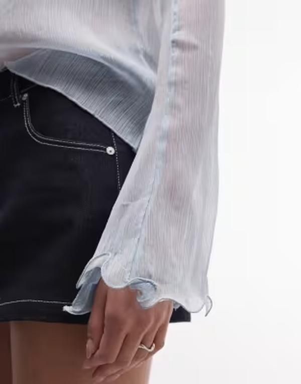 モンキ レディース トップス シャツ シアー Monki sheer floaty long sleeve top in light Blue ブルー モンキ レディース トップス シャツ シアー Monki sheer floaty long sleeve top in light Blue ブルー