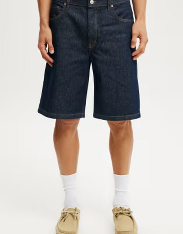 コットンオン メンズ ボトムス デニムパンツ Cotton Baggy denim short in shutter Blue ブルー