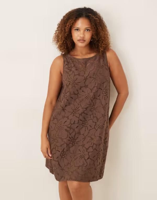 エイソス レディース トップス ワンピース ミニ レース ASOS Curve ASOS DESIGN Curve lace mini shift dress in chocolate チョコレート